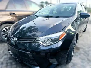 Toyota Corolla 2017 Black