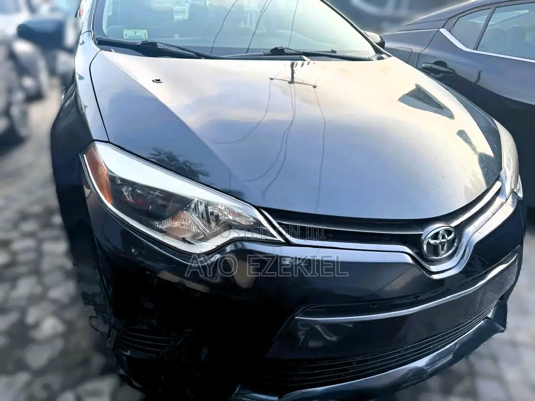 Toyota Corolla 2017 Black