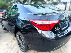 Toyota Corolla 2017 Black