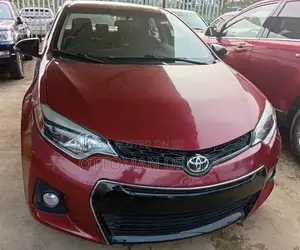 Toyota Corolla S 4dr Sedan (1.8L 4cyl CVT) 2016 Red