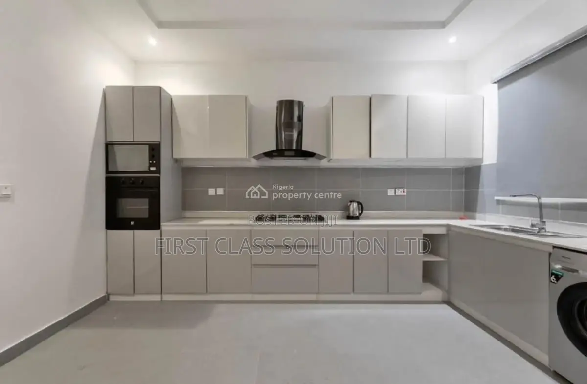 3 Bedroom Apartment