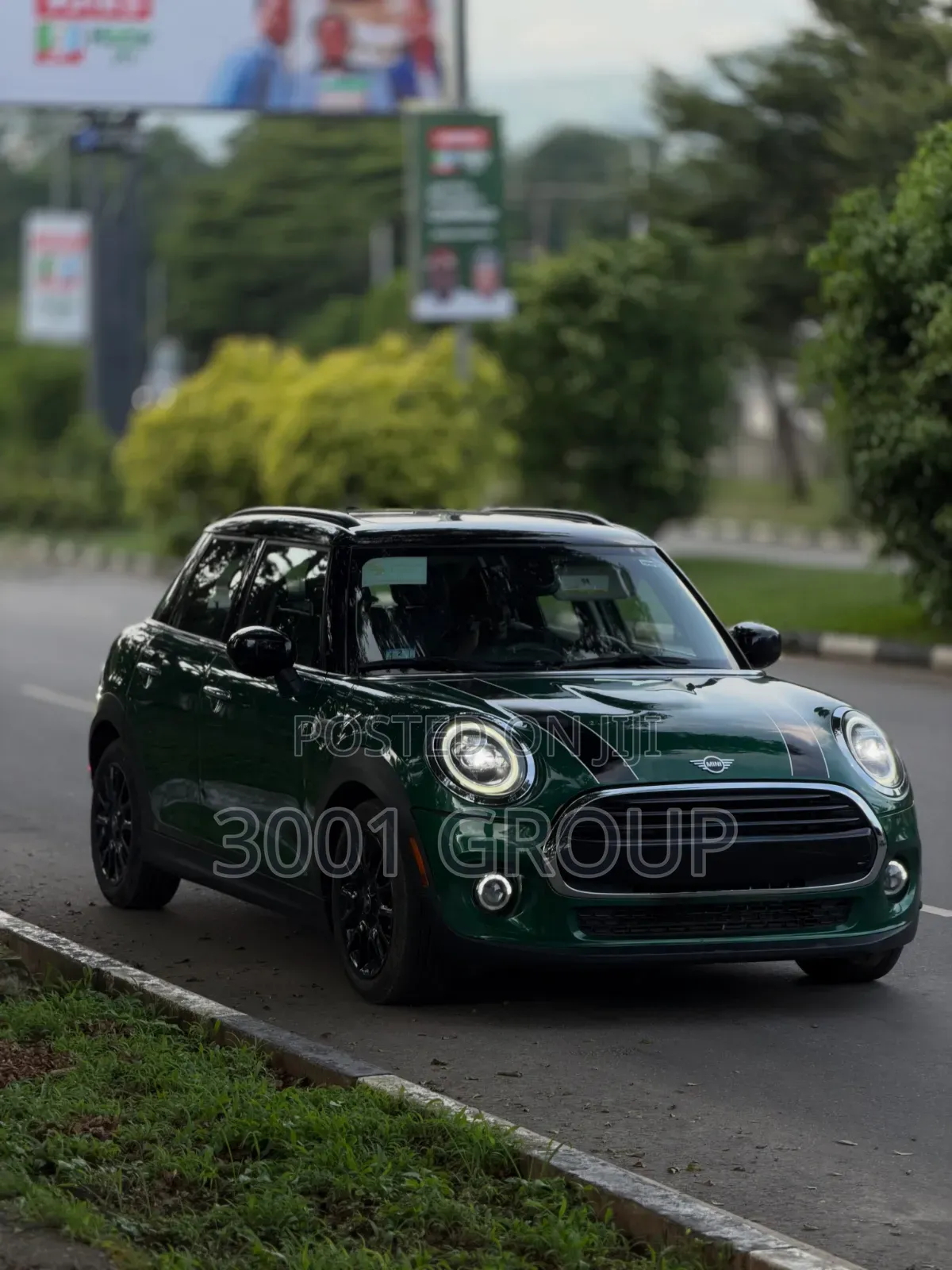 Mini Cooper 2020 Green