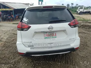 Nissan Rogue 2017 Tail Light(left Booth Side) for Sale