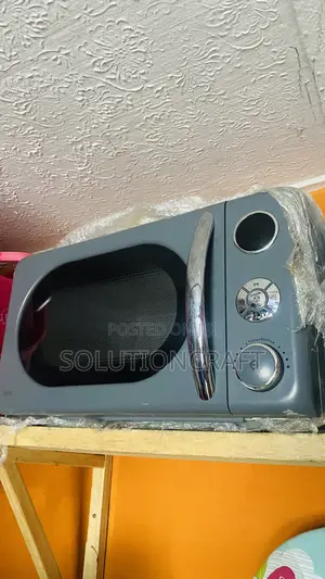 Microwave Oven