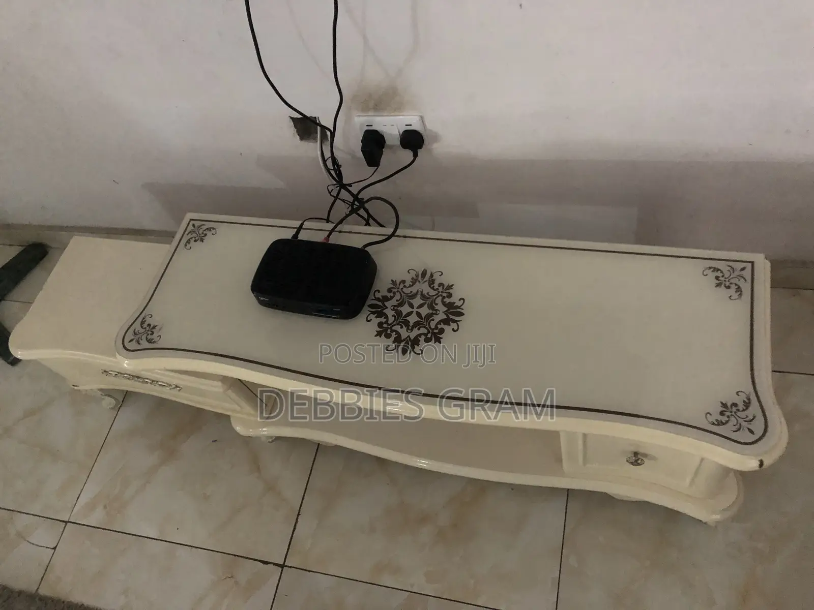 TV Console