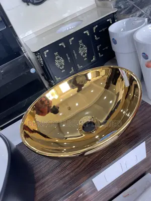 Oval Glossy Gold Countertops Basin