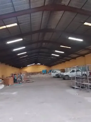 2400sqm Warehouse Exclusive Compound