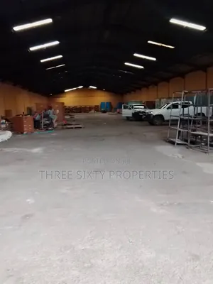 2400sqm Warehouse Exclusive Compound