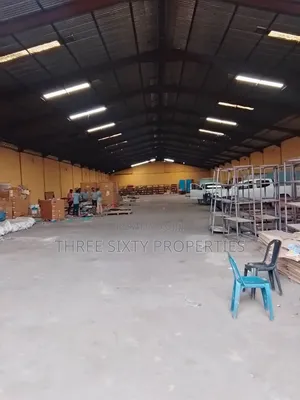 2400sqm Warehouse Exclusive Compound