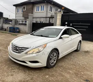 Hyundai Sonata 2012 White
