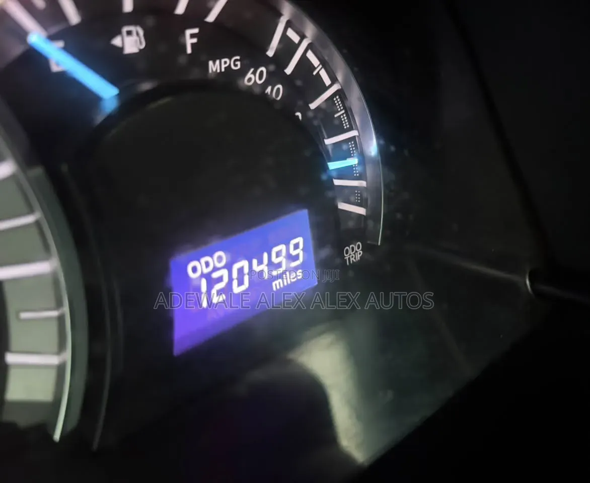 Toyota Camry 2014 Silver