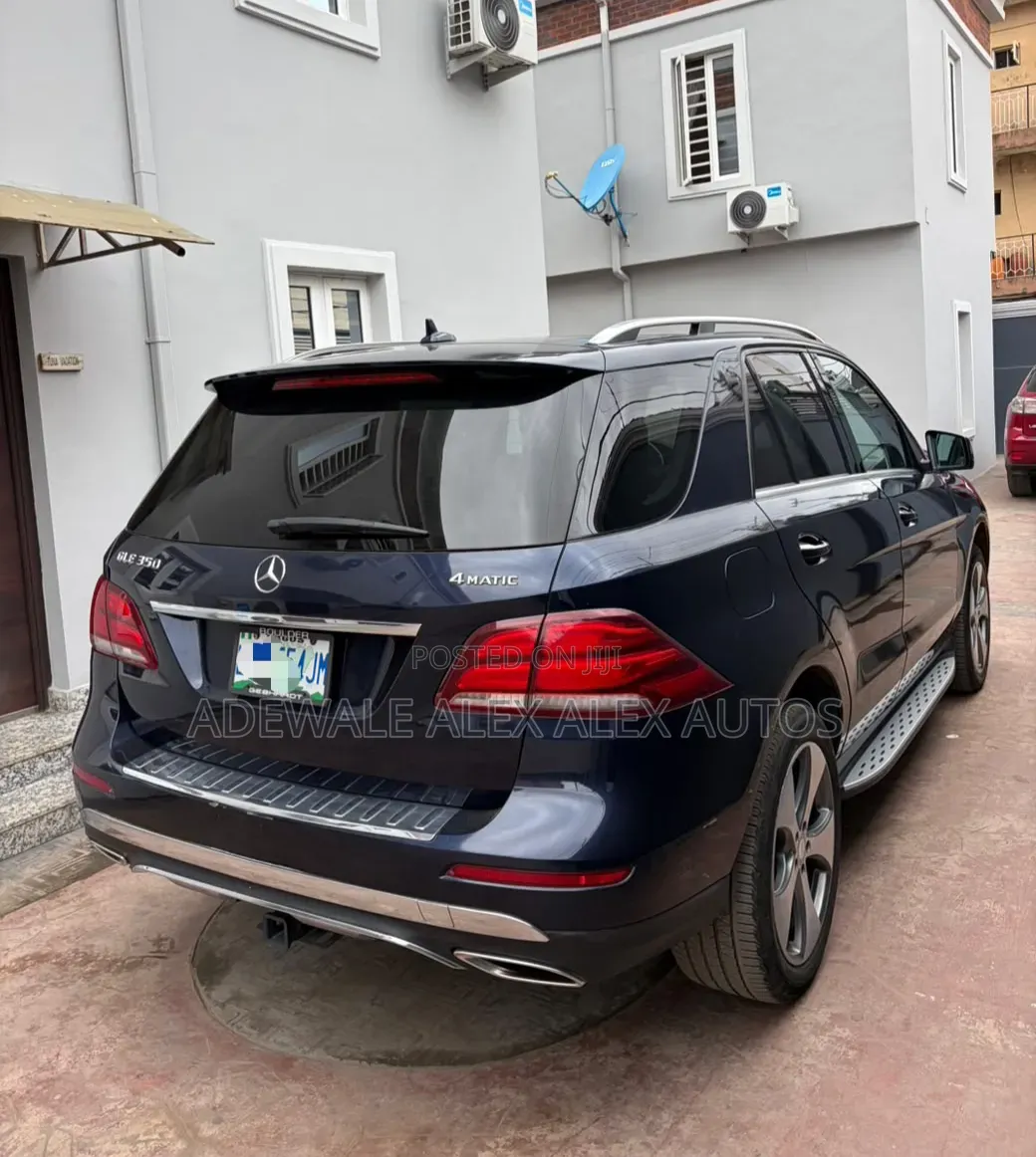 Mercedes-Benz GLE-Class 2016 Blue