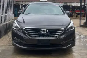 Hyundai Sonata Limited 4dr Sedan (2.4L 4cyl 6A) 2015 Gray