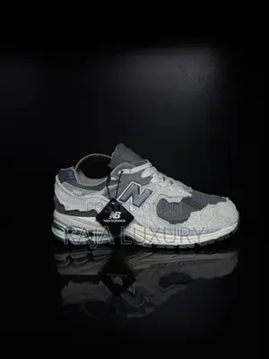 *New Balance Protection Pack 2002r Rain Cloud*