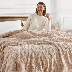 High-Quality Fluffy Blanket 180 X 200cm