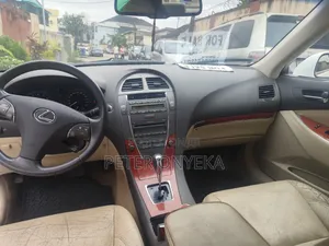 Lexus ES 350 2011 White