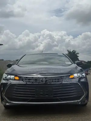 Toyota Avalon XLE 2020 Gray
