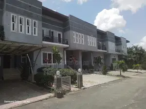 3bdrm Townhouse/Terrace in Hall 7, Life Camp for sale