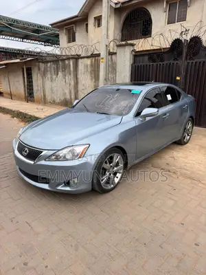 Lexus IS 250 2009 Blue