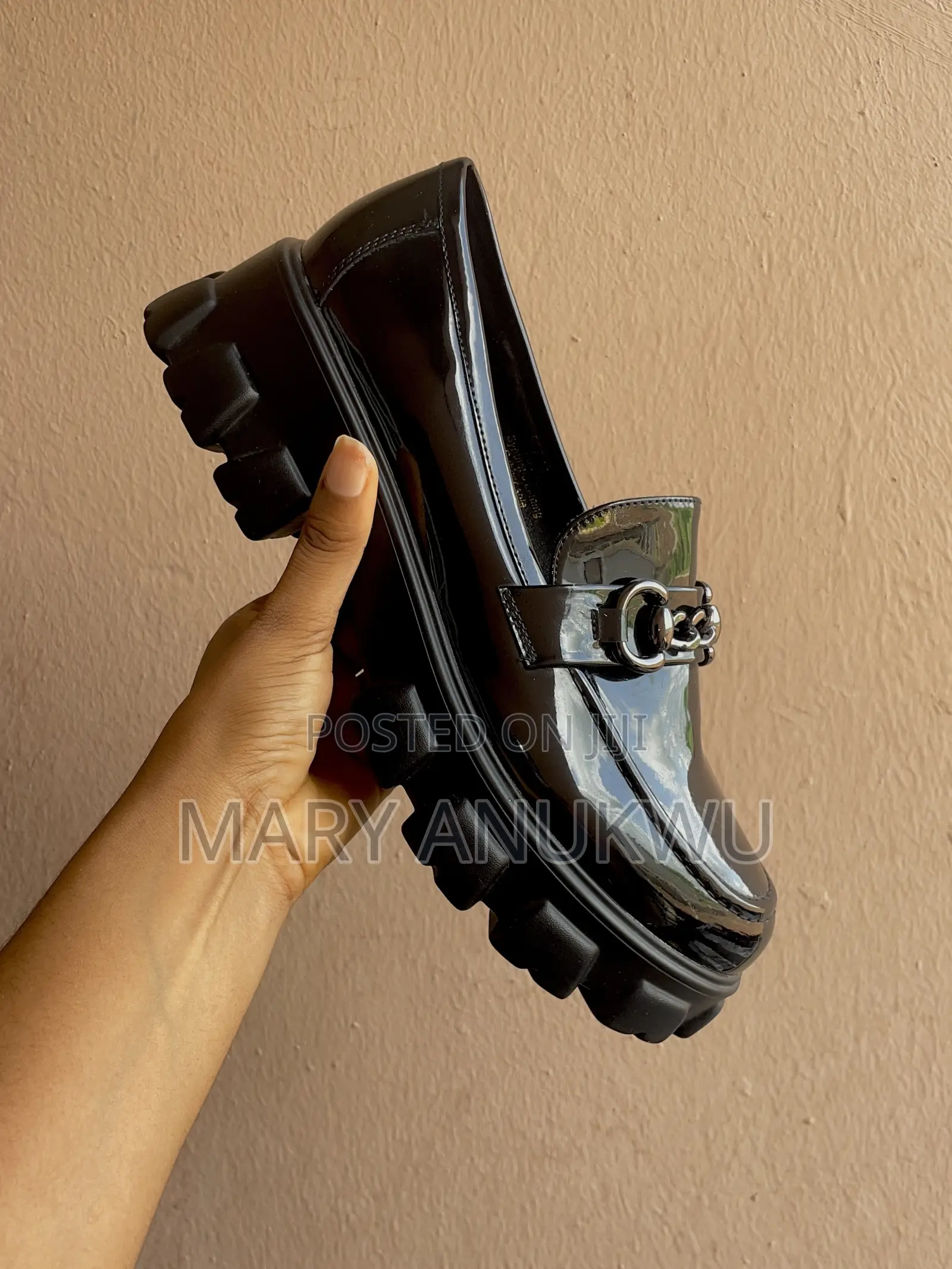 Chunky Loafers 