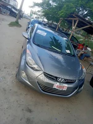 Hyundai Elantra Limited Sedan FWD (1.8L 4cyl 6A) 2013 Gray