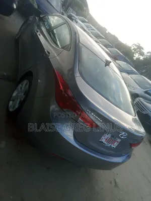 Hyundai Elantra Limited Sedan FWD (1.8L 4cyl 6A) 2013 Gray