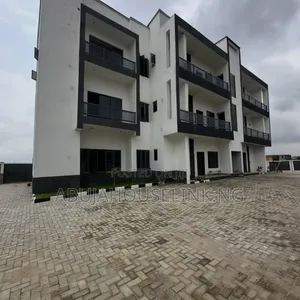 3bdrm Apartment in Wuye- Dakibiyu Abuja for sale
