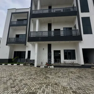 3bdrm Apartment in Wuye- Dakibiyu Abuja for sale