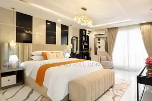 Four-Bedroom Luxury Duplex