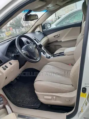 Toyota RAV4 2022 Gray