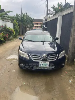 Toyota Camry 2009 Blue