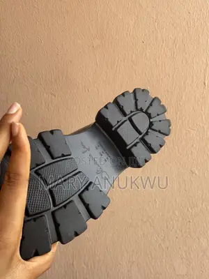 Chunky Loafers 