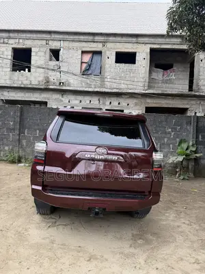 Toyota 4-Runner 2016