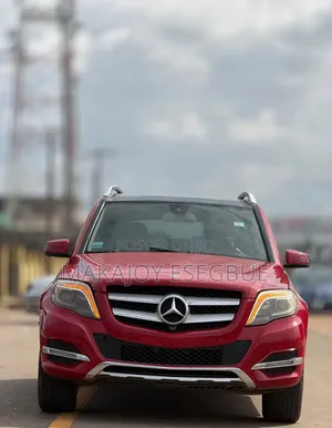 Mercedes-Benz GLK-Class 350 2010 Red