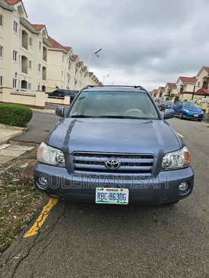 Toyota Highlander 2005 Gray