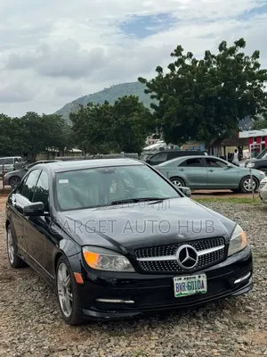 Mercedes-Benz C300 2009 Black