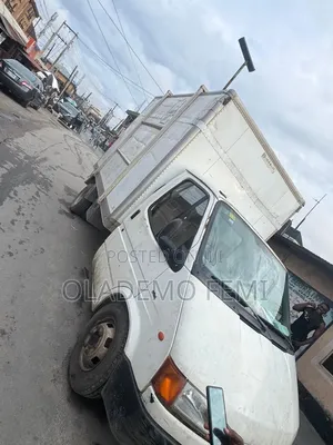Ford Transit 2005 White