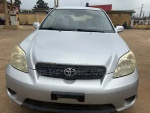 Toyota Matrix 2006 Silver