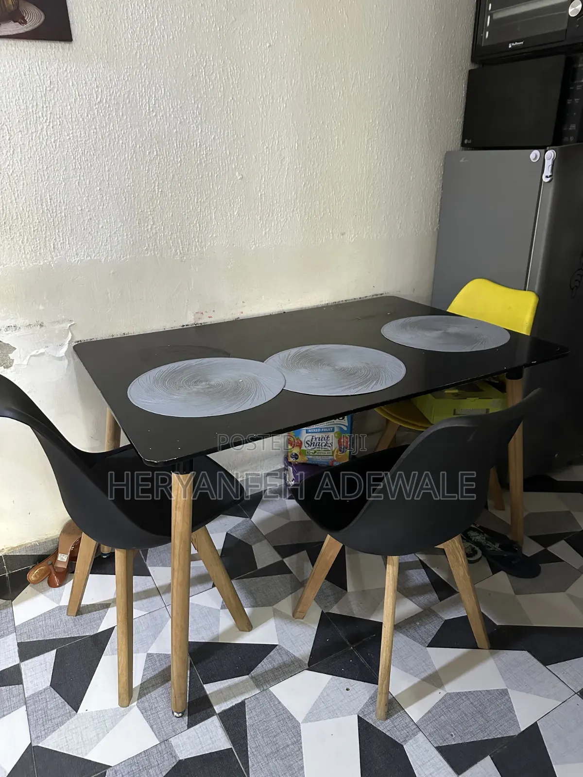 Dinning Table