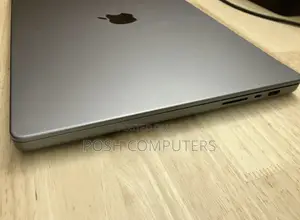 Laptop Apple MacBook Pro 2021 M1 16GB Apple M1 Pro SSD 512GB