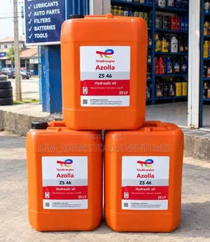 25-Liter Containers of TotalEnergies Azolla ZS 46 Hydraulic Oil