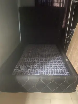 4andhalf Bed Frame