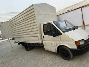 Ford Transit 2000 White