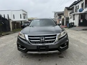 Honda Accord Crosstour EX-L w/Navigation AWD 2014 Gray