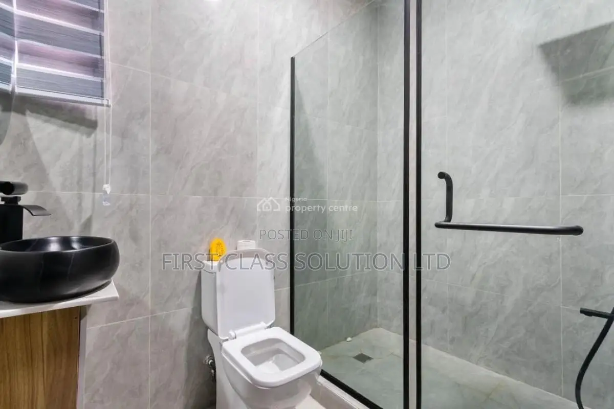New 2 Bedroom Apartment