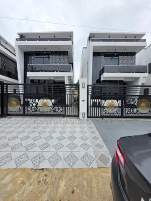 5bdrm Duplex in Sangotedo for sale