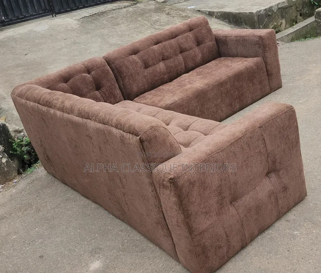Classique Sectional Sofa
