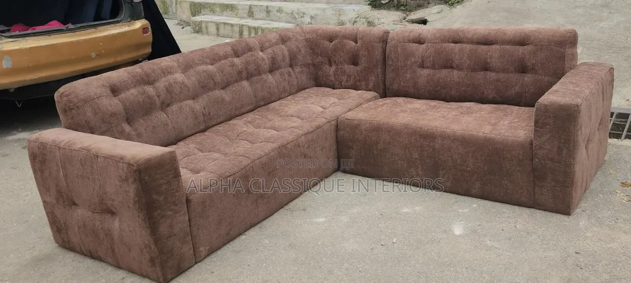 Classique Sectional Sofa