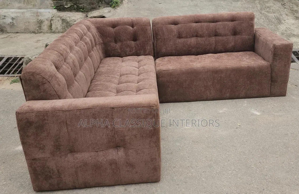 Classique Sectional Sofa
