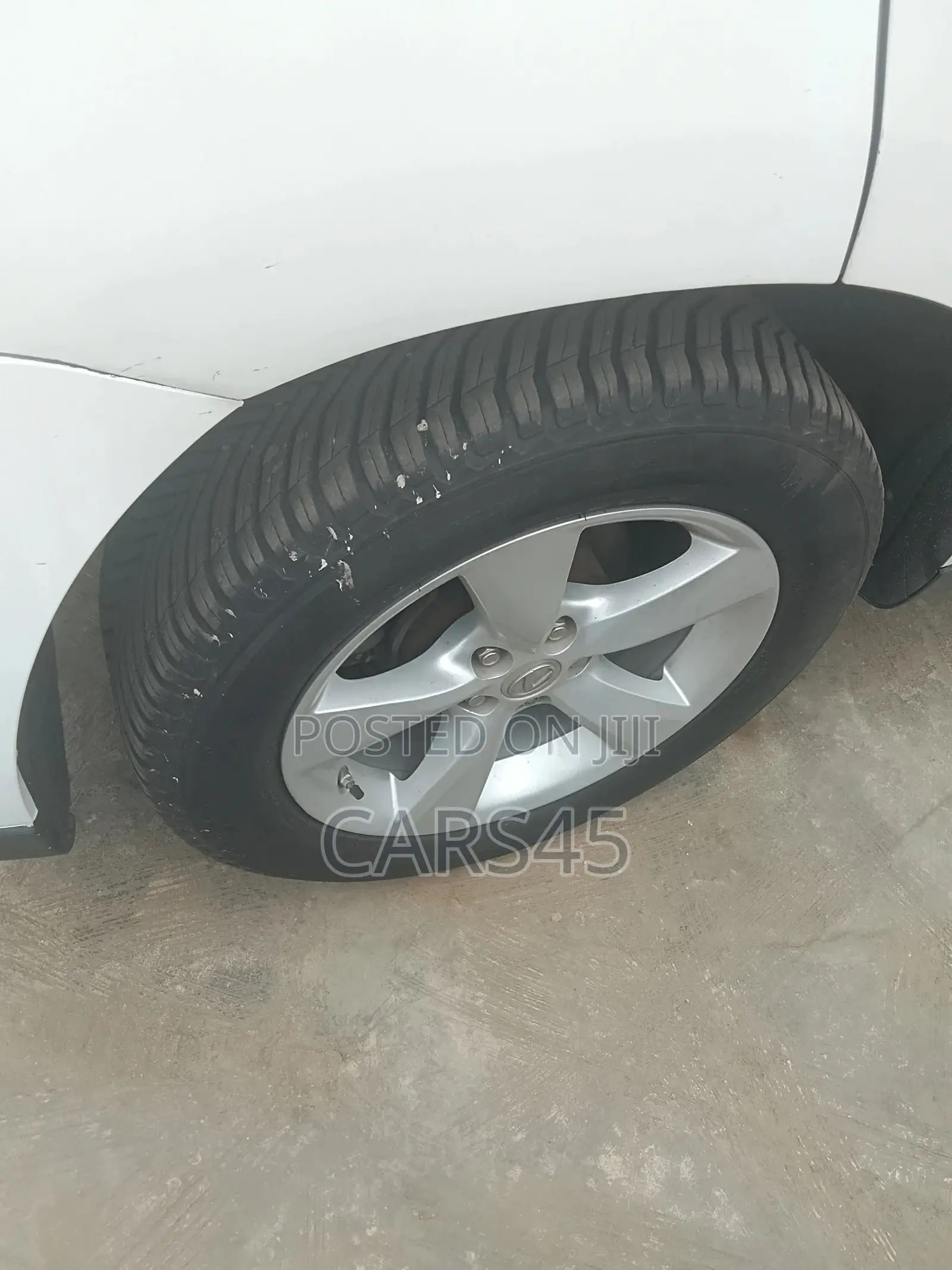 Lexus RX 2011 White